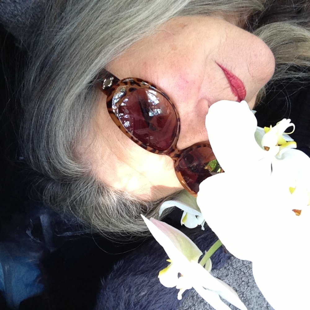 Meet your Posher, Julie